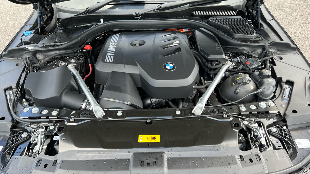 BMW 5 Series Saloon Black #24