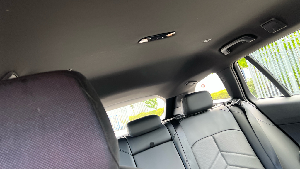 BMW 5 Series Saloon Black #39