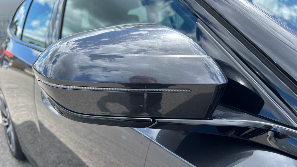 BMW 5 Series Saloon Black #58