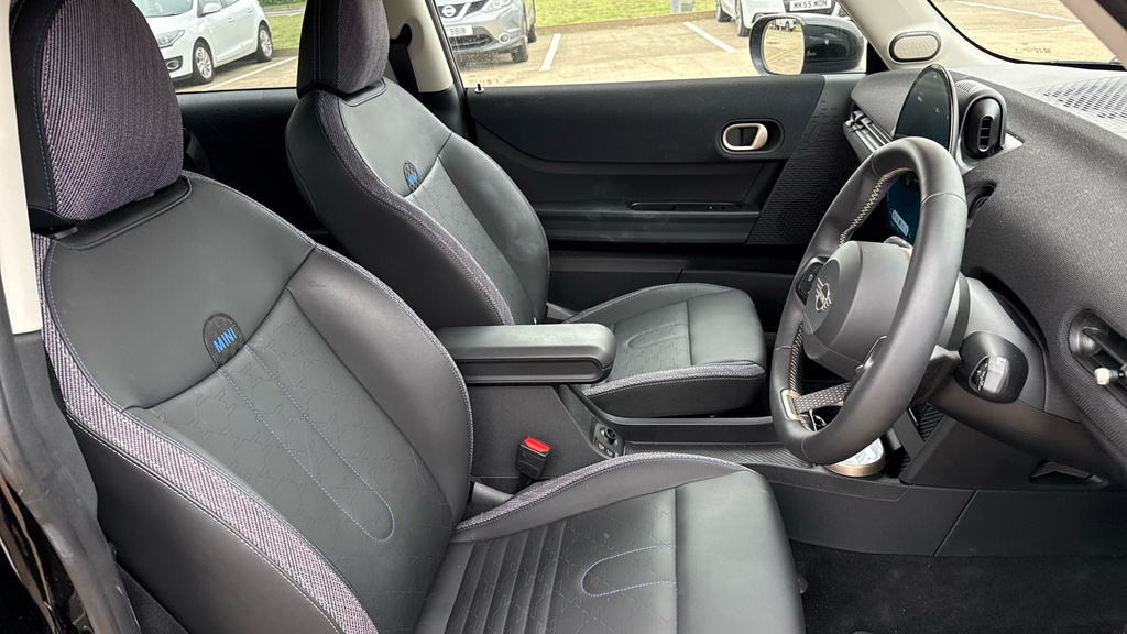 Mini Hatch Mini Cooper Hatchback 160Kw Se Exclusive Blue #21