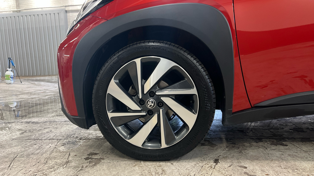 Toyota Aygo X 1L Edge White #20
