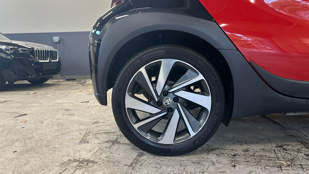 Toyota Aygo X 1L Edge White #22