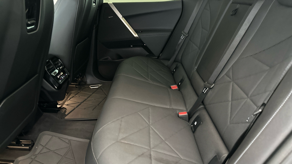 BMW iX M Sport Black #20