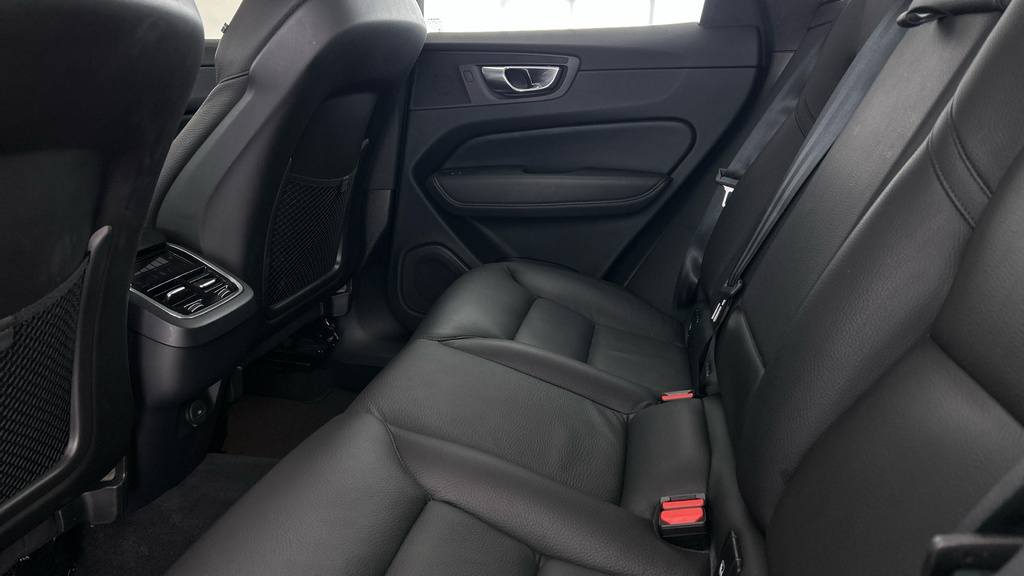 Volvo XC60 2L Plus Grey #22