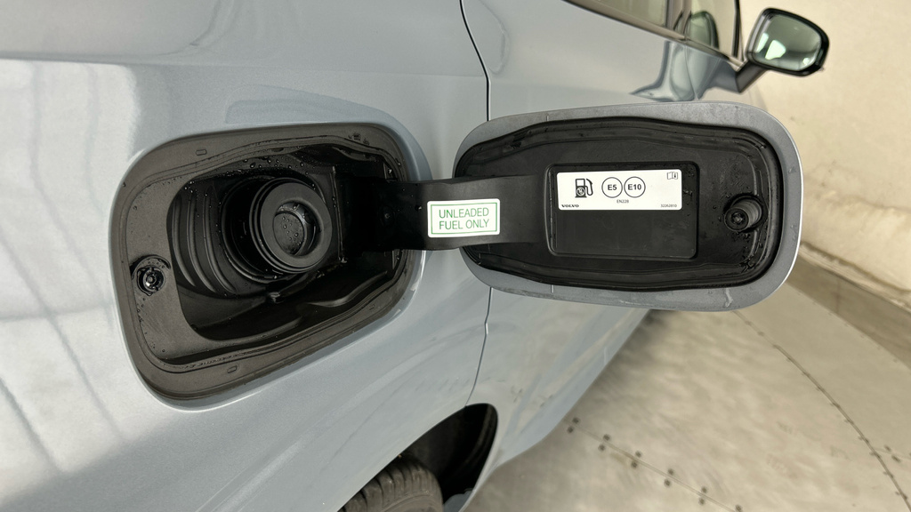 Volvo XC60 2L Plus Grey #29