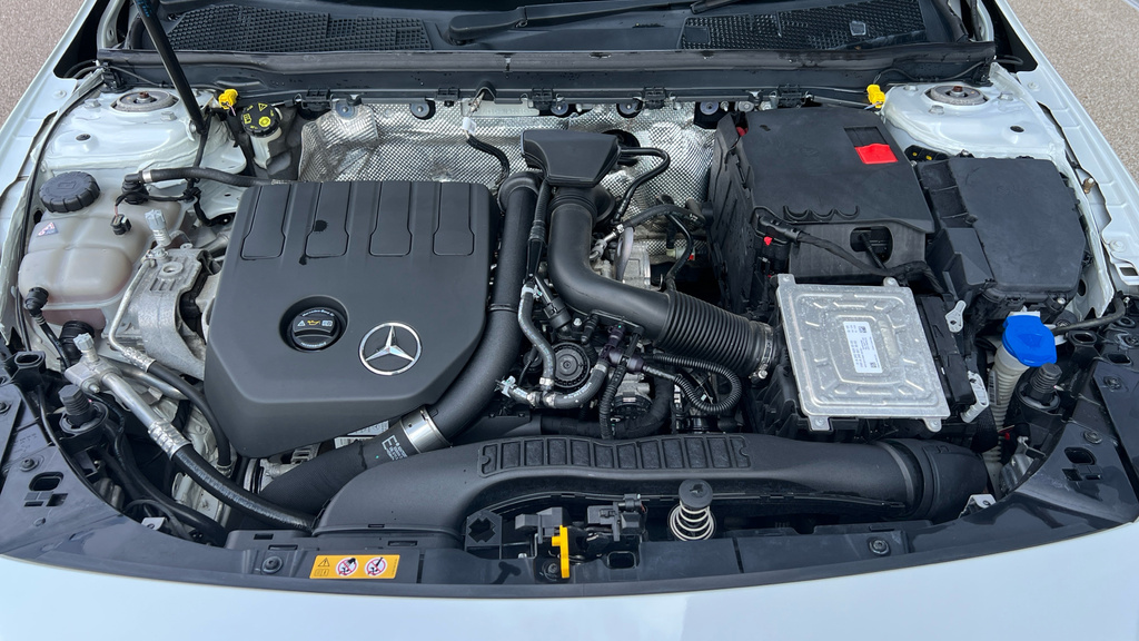 Mercedes-Benz CLA Class White #26