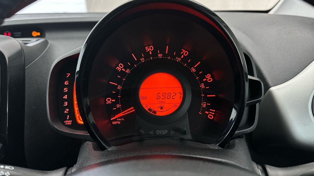 Citroen C1 Puretech Feel Red #16