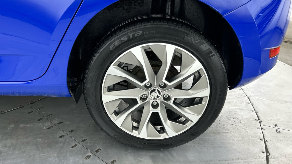 Skoda Fabia Blue #26