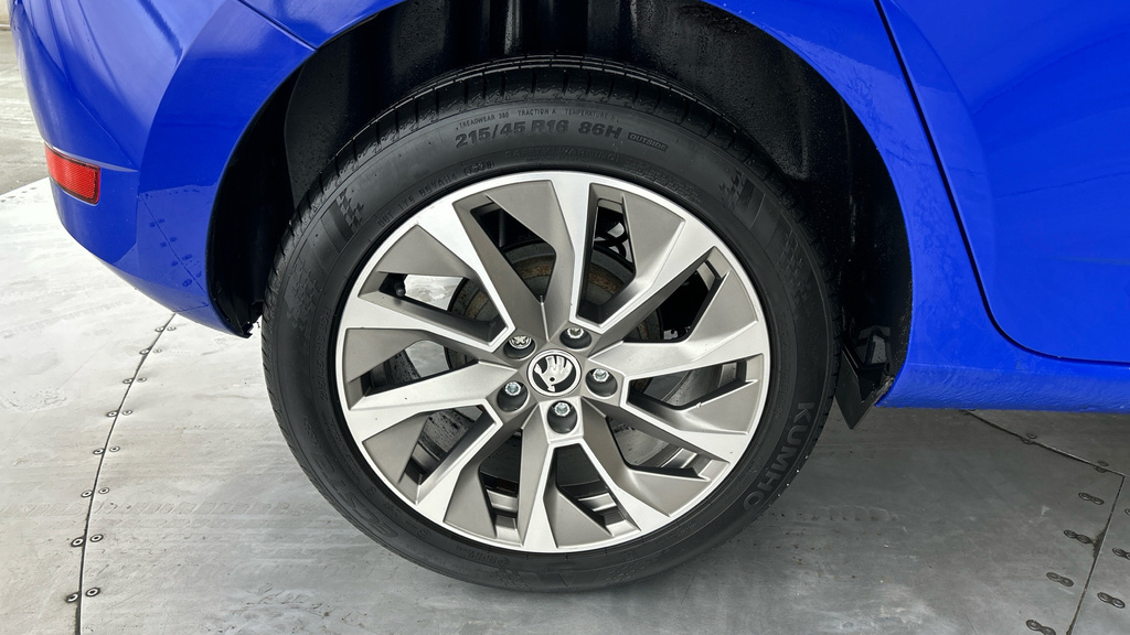 Skoda Fabia Blue #27