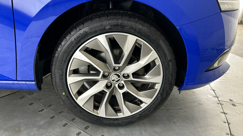 Skoda Fabia Blue #28