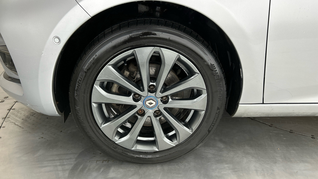 Renault Zoe Play White #23