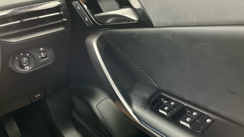 MG MG4 150Kw Trophy Ev Long Range 64Kwh Black #13