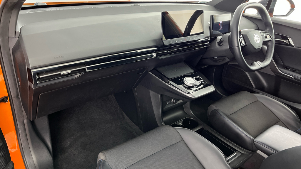 MG MG4 150Kw Trophy Ev Long Range 64Kwh Black #11
