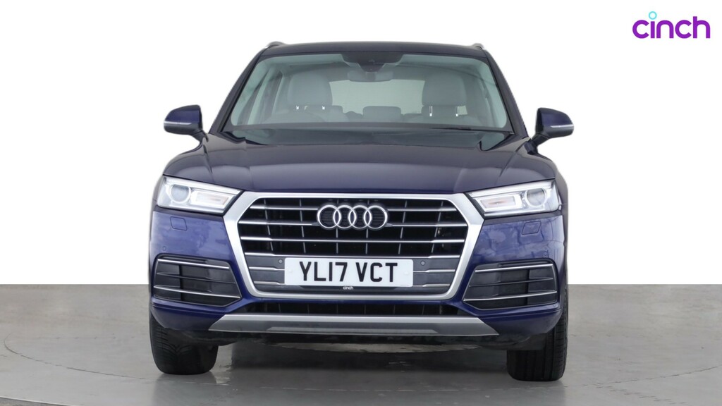 Audi Q5 Sport Black #10