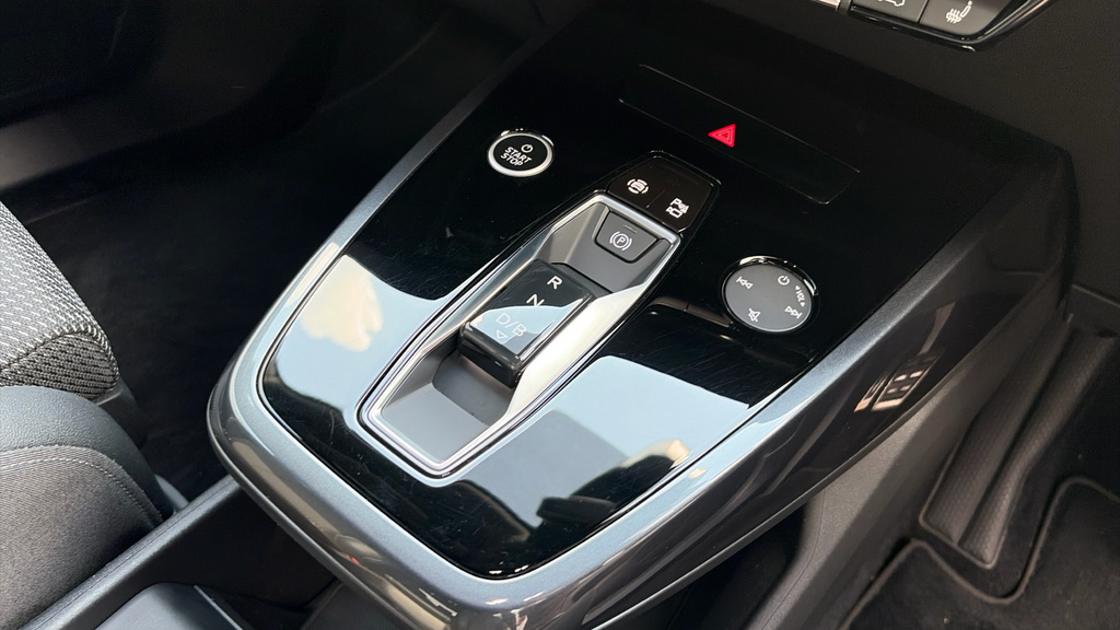 Audi Q4 E Tron Q4 E-tron Sport 40 Black #30