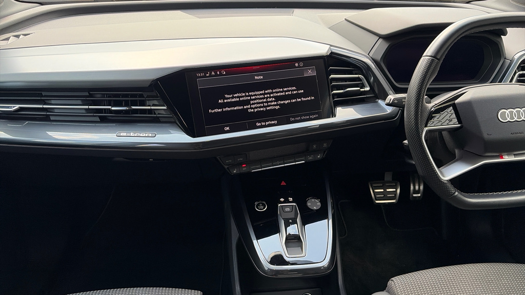 Audi Q4 E Tron Q4 E-tron Sport 40 Black #12