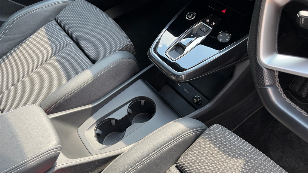 Audi Q4 E Tron Q4 E-tron Sport 40 Black #25