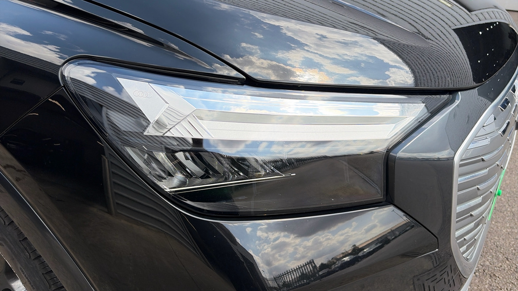 Audi Q4 E Tron Q4 E-tron Sport 40 Black #38