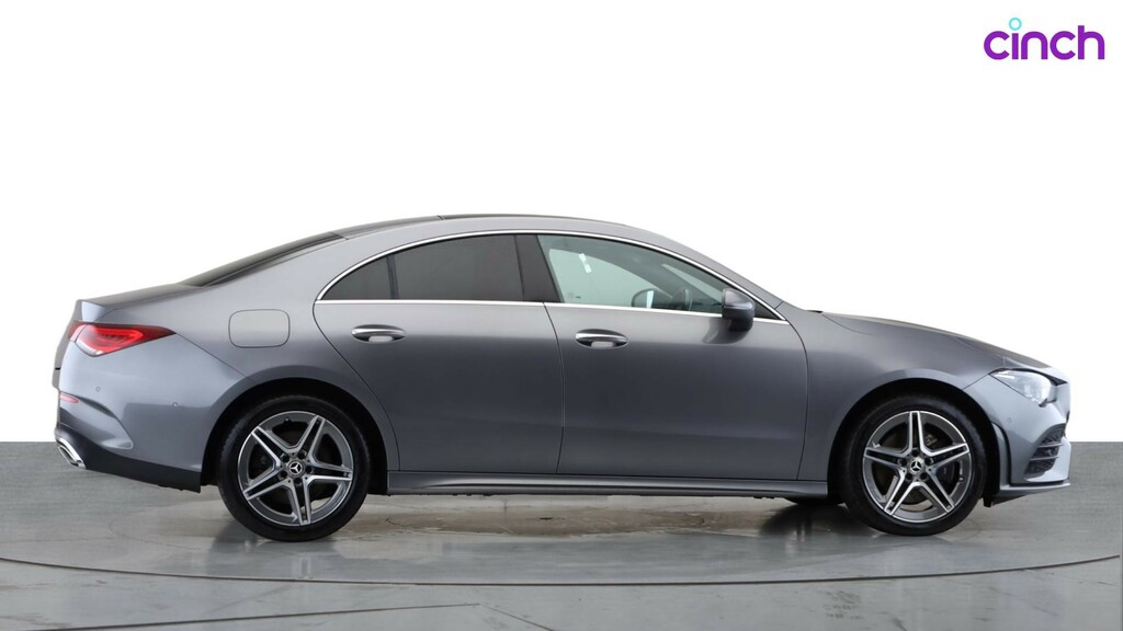 Mercedes-Benz CLA Class 200 Amg Line Executive Tip Black #2