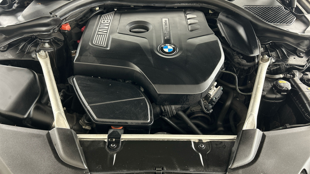 BMW 5 Series  Black #21