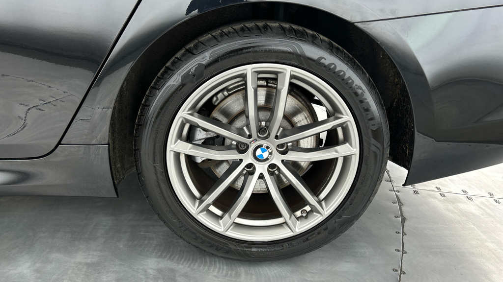 BMW 5 Series  Black #23
