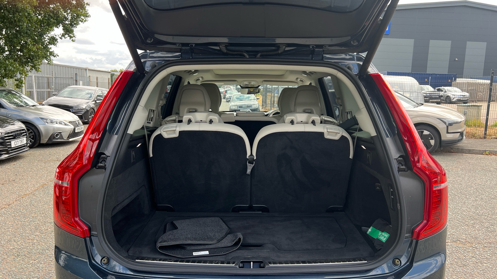 Volvo XC90 B5 Plus Awd Silver #16