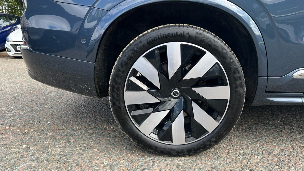 Volvo XC90 B5 Plus Awd Silver #19