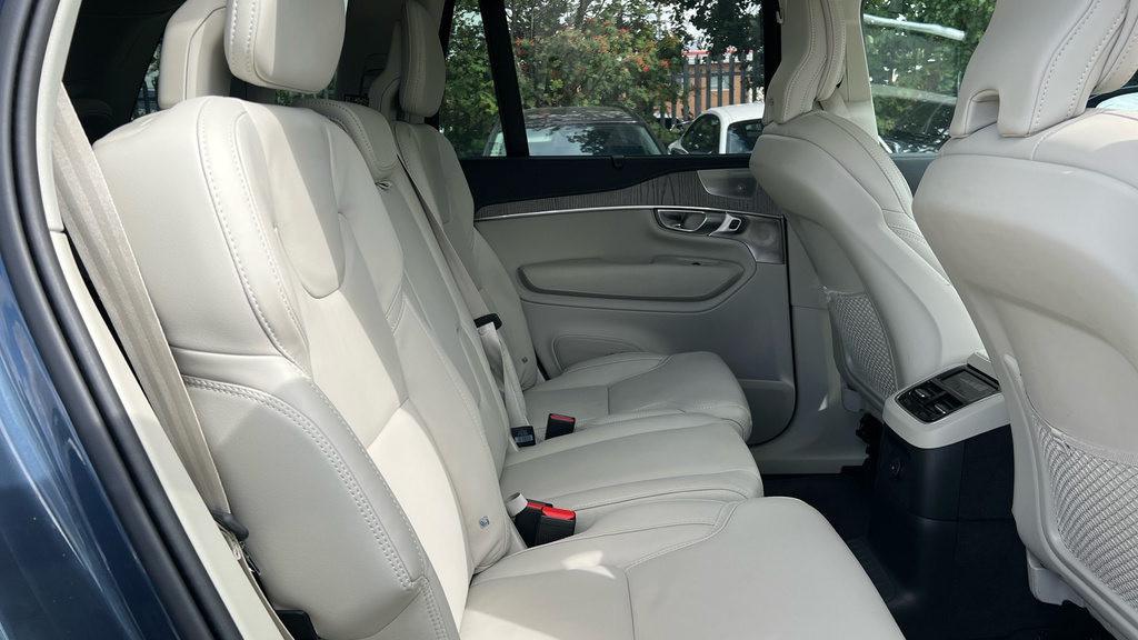 Volvo XC90 B5 Plus Awd Silver #22