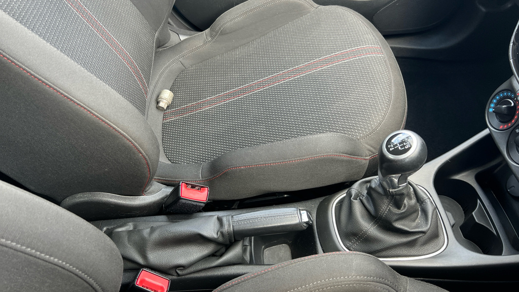 Vauxhall Corsa Griffin Silver #29