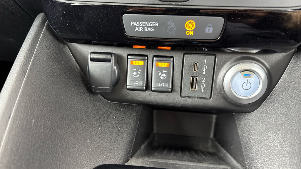 Nissan Leaf Leaf N-connecta Grey #24
