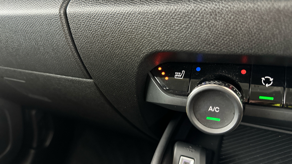Citroen C4 C4 Sense Puretech Ss Red #17