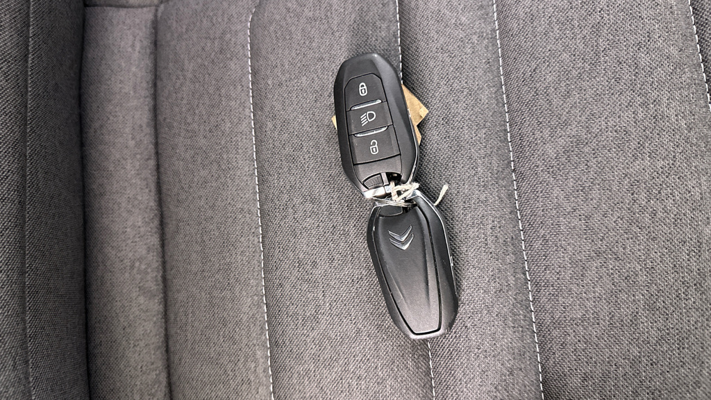 Citroen C4 C4 Sense Puretech Ss Red #30