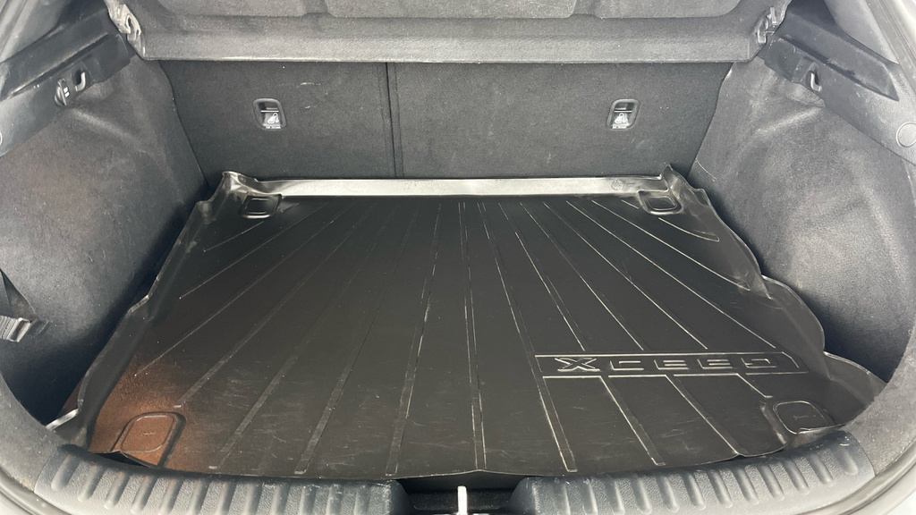 Kia Xceed Xceed 3 Isg Black #25