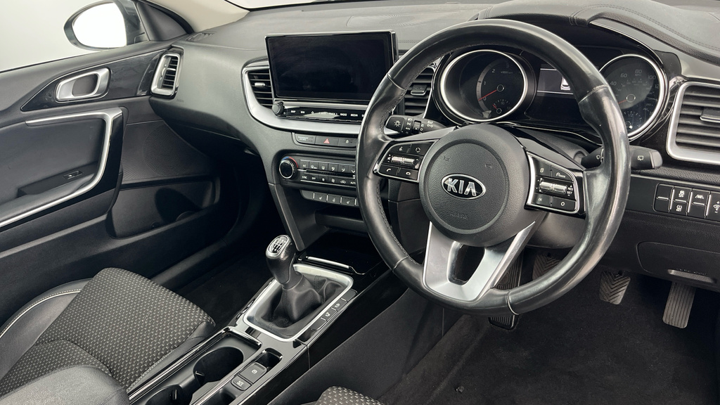 Kia Xceed Xceed 3 Isg Black #9