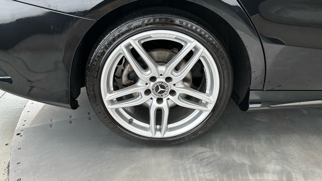 Mercedes-Benz CLA Class Automatic Black #22