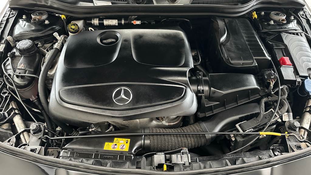 Mercedes-Benz CLA Class Automatic Black #19