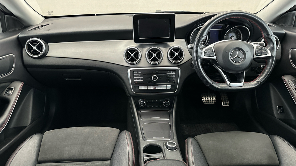 Mercedes-Benz CLA Class Automatic Black #11