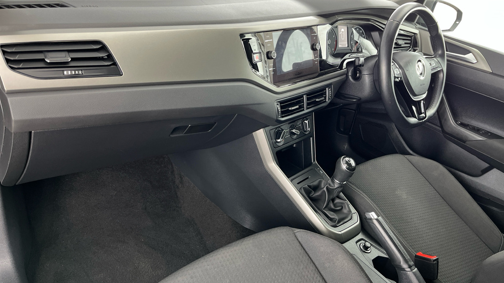 Volkswagen Polo 1L Active Black #10
