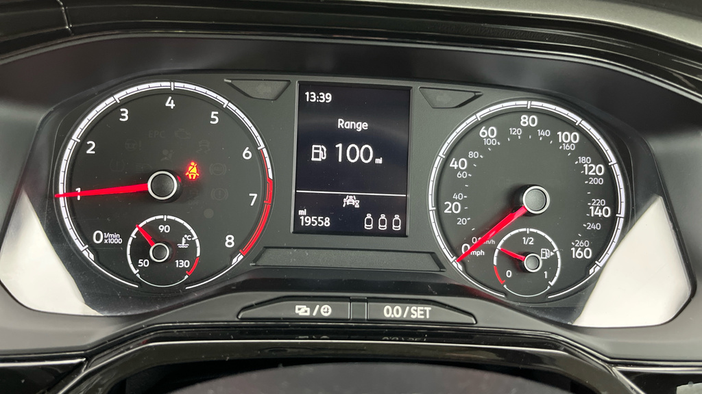 Volkswagen Polo 1L Active Black #19
