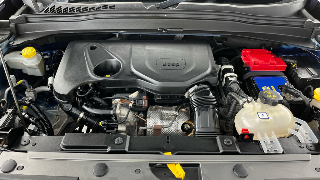 Jeep Renegade Night Eagle Grey #24