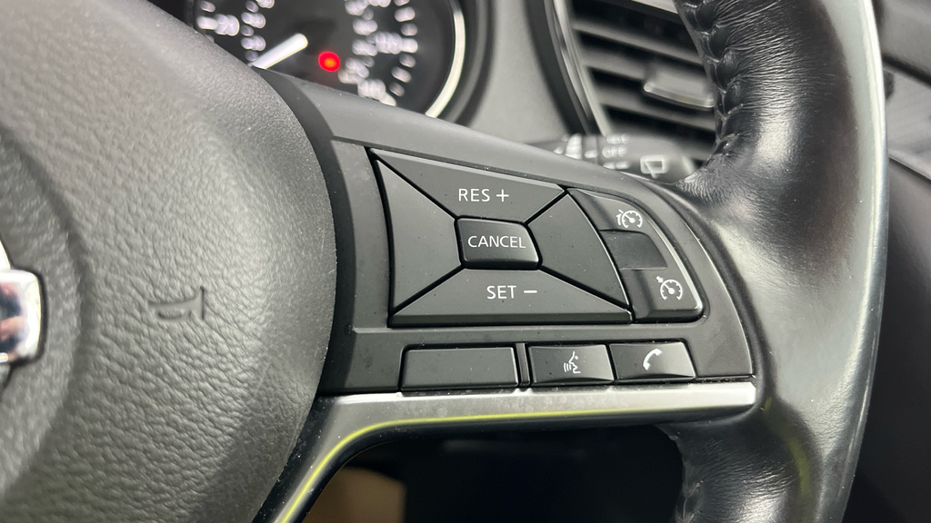 Nissan X-Trail Tekna Black #21