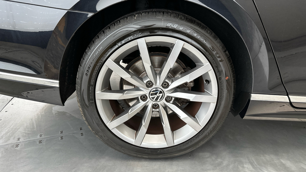 Volkswagen Passat Sel Silver #28
