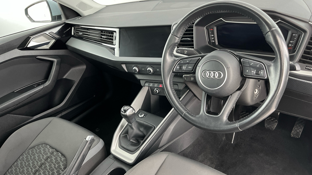 Audi A1 A1 Sportback 25 Tfsi Technik White #9