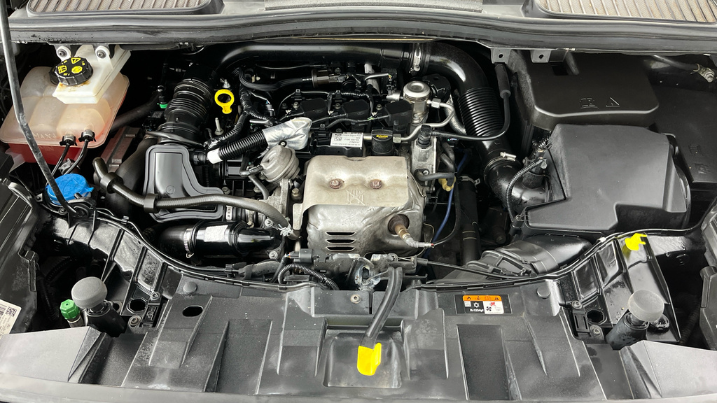 Ford C-Max 1.0 Ecoboost 125 Titanium Grey #24
