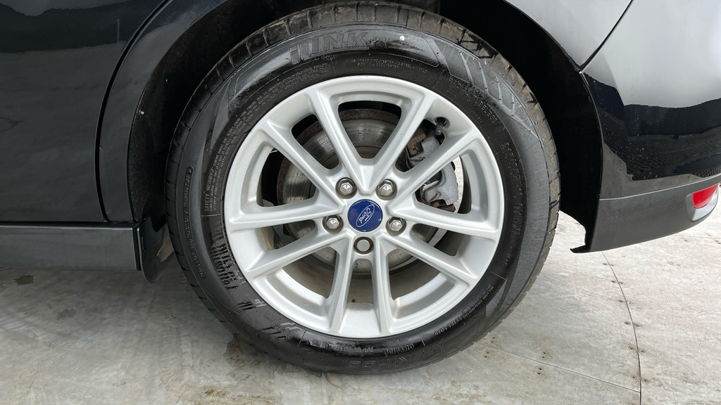 Ford C-Max 1.0 Ecoboost 125 Titanium Grey #26