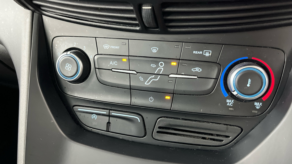 Ford C-Max 1.0 Ecoboost 125 Titanium Grey #18