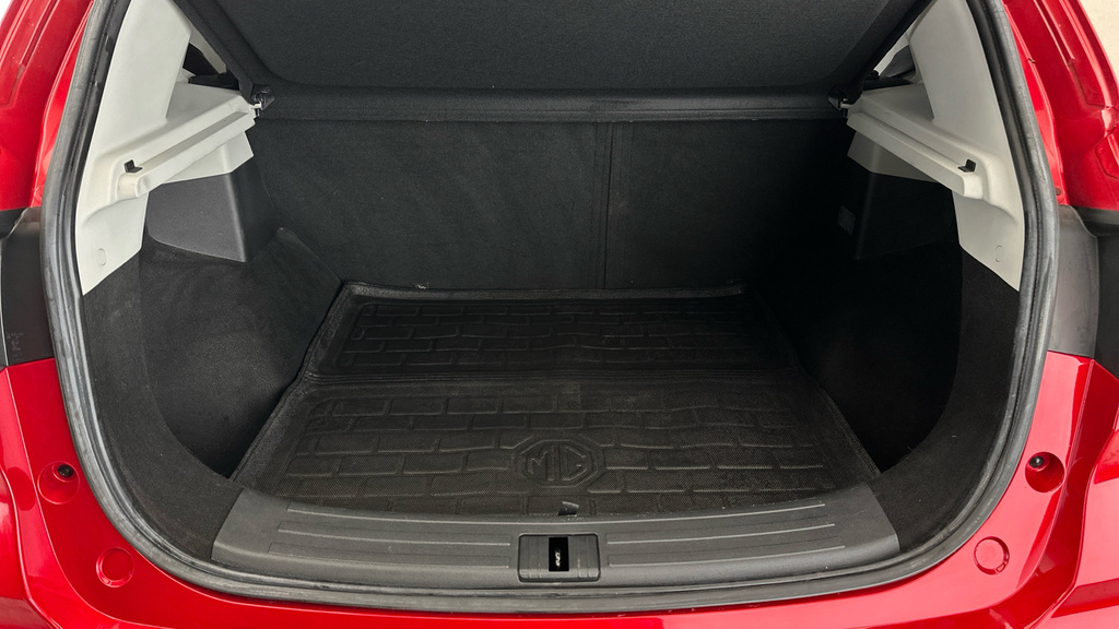 MG ZS 1.5 Vti-tech Exclusive Red #20