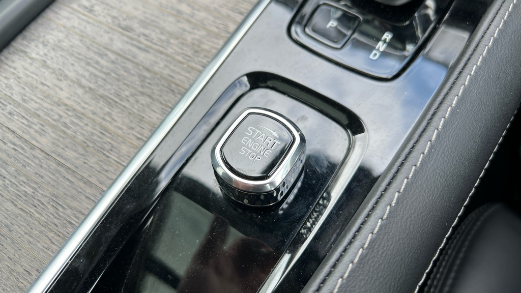 Volvo XC90 2L Plus Grey #33