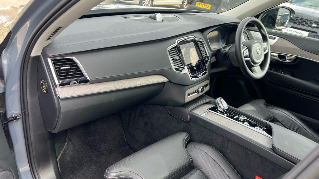 Volvo XC90 2L Plus Grey #9