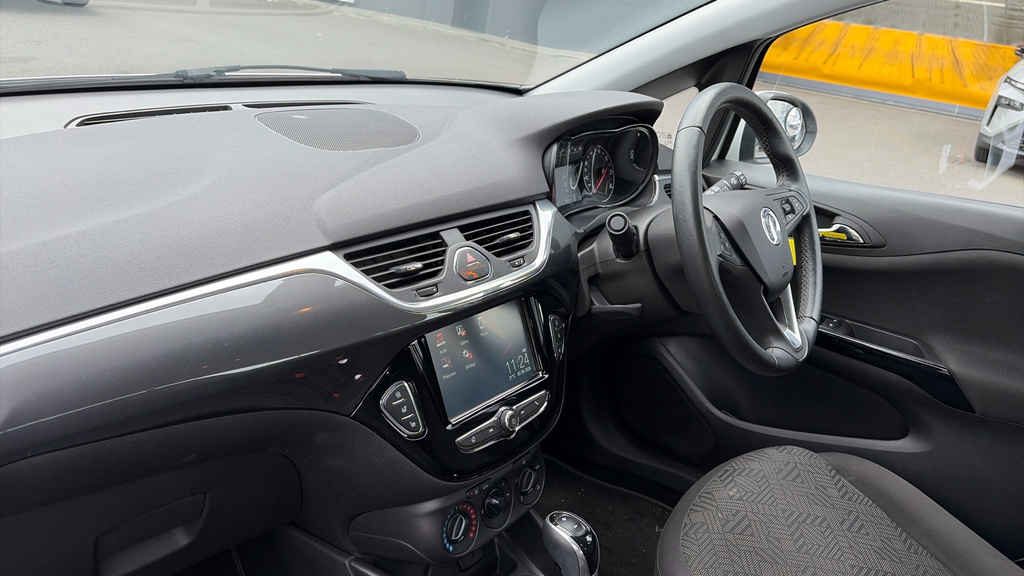 Vauxhall Corsa Corsa White #10
